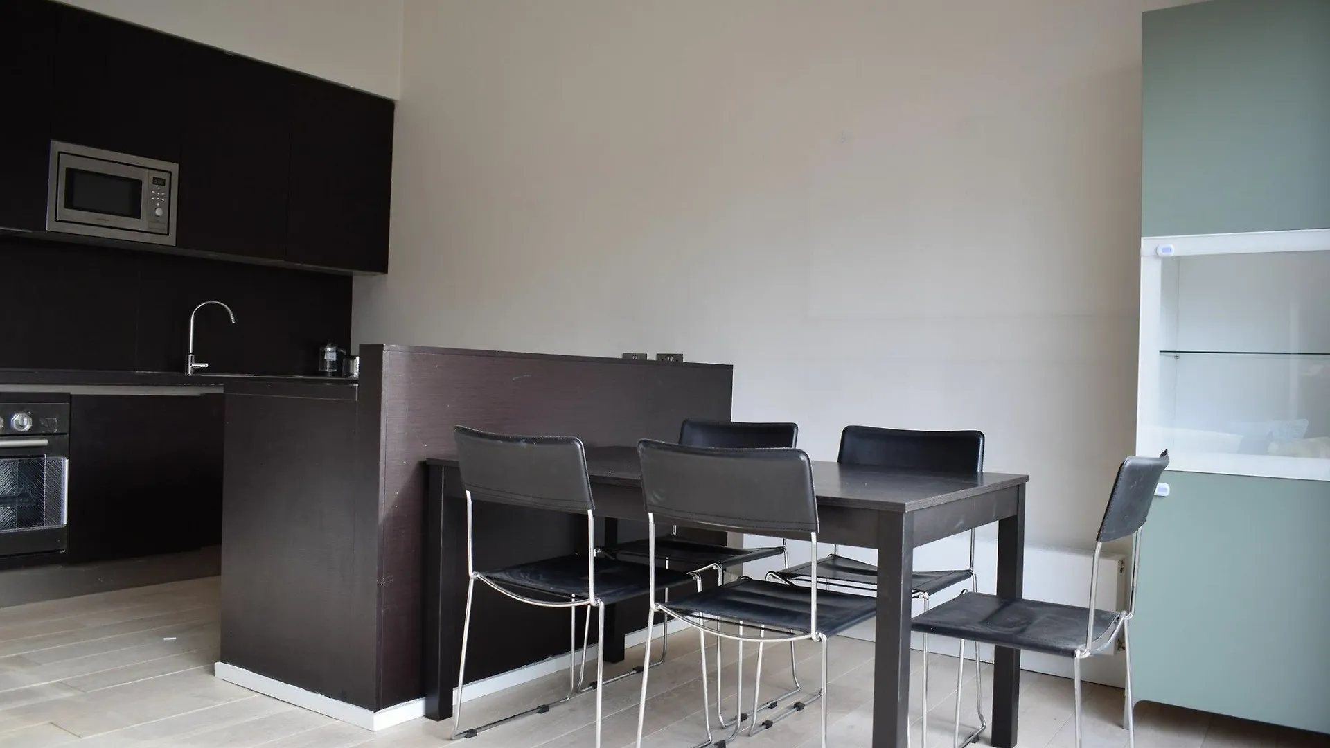 2 Bedroom Home With Private Patio Дублин